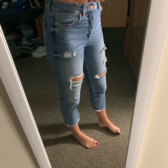 H&M boyfriend jeans!! - Picture 2 of 5